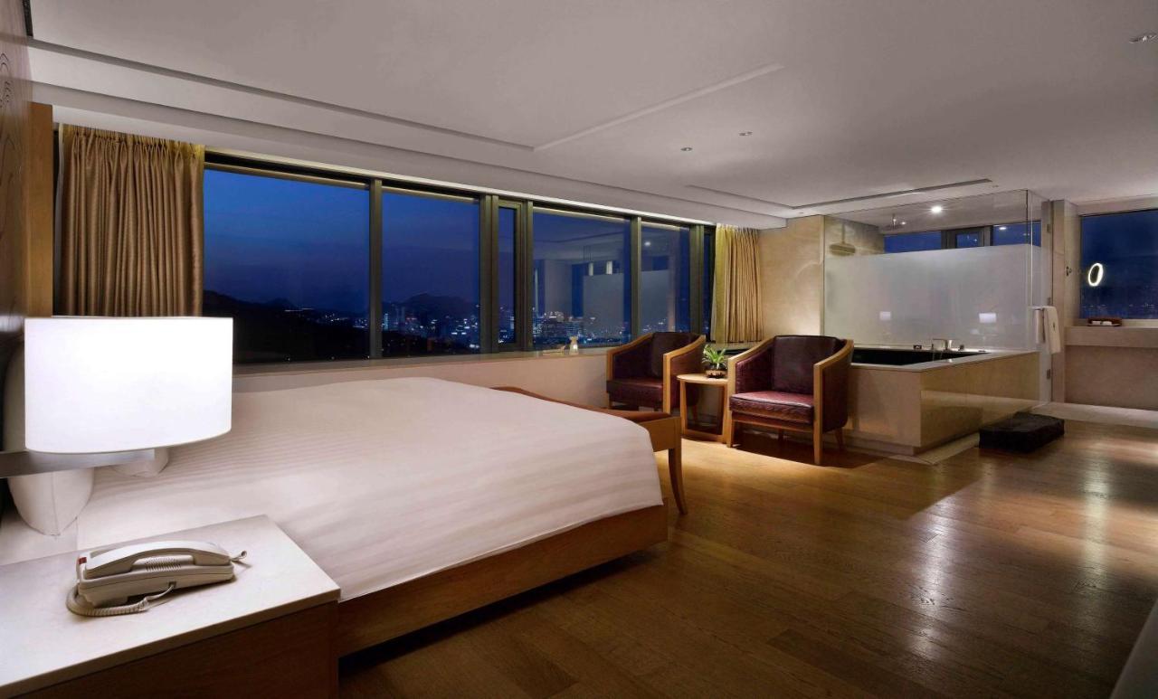 Banyan Tree Club & Seoul